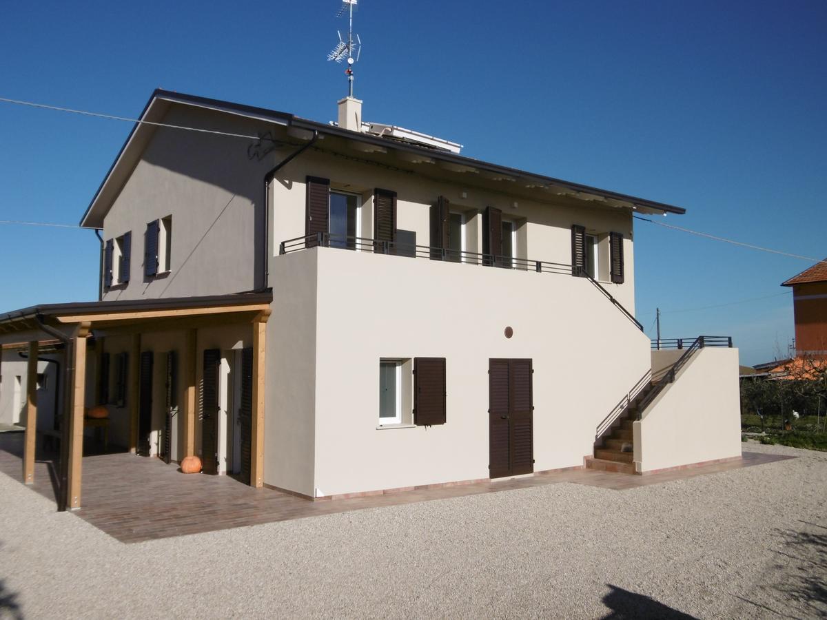 La Viola E Il Sole - Alloggi E Glamping - Fermo Exterior foto